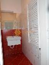 Pron�jem p�kn�ho, prostorn�ho bytu 2+1 /75m2/ v centru Hradce Kr�lov�