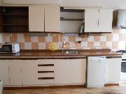 Pron�jem p�kn�ho velk�ho bytu 3+1 /78m2/ s balk�nem v centru Hradce Kr�lov�