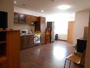 Pron�jem p�kn�ho za��zen�ho bytu 1+KK  v Hradci Kr�lov�