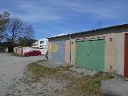 Pron�jem  prostorn� gar�e v Dobru�ce
