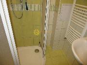 Pron�jem samostatn�ho pokoje, centrum HK