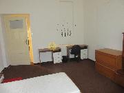 Pron�jem samostatn�ho pokoje, centrum HK