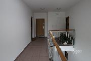 Byt 2+kk/terasa/garov stn, 52 + 12 m2 na Praze 9  Horn Poernice, ul. V Javorech na pronjem.