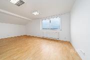 Kancel��e (23 m² � 123 m²) � Jesenice u Prahy