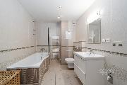 Prodej bytu 3+kk/sklep, 74+2,5 m2 v ulici Loudova, Praha 3 � �i�kov.