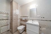 Prodej bytu 3+kk/sklep, 74+2,5 m2 v ulici Loudova, Praha 3 � �i�kov.