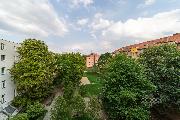 Prodej bytu 3+kk/sklep, 74+2,5 m2 v ulici Loudova, Praha 3 � �i�kov.