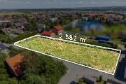 Prodej stavebního pozemku o výměře 2582 m2, Praha – západ, Jesenice.
