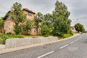 Prodej stavebn�ho pozemku s rodinn�m domem k rekonstrukci � Sehradice, okres Zl�n.
