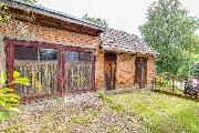 Prodej stavebn�ho pozemku s rodinn�m domem k rekonstrukci � Sehradice, okres Zl�n.