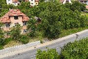 Prodej stavebn�ho pozemku s rodinn�m domem k rekonstrukci � Sehradice, okres Zl�n.