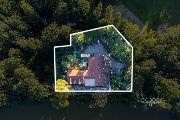 Prodej vjimen historick stavby 1 150 m² s pozemkem 2 217 m² u rybnka Jivk  36 minut od Prahy