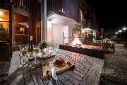 Prodej v�jime�n� historick� stavby 1 150 m² s pozemkem 2 217 m² u rybn�ka Jiv�k � 36 minut od Prahy