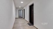 Pron�jem bytu 1+kk s balkonem a gar�ov�m st�n�m v ulici �ternovsk�, Praha 4 - Chodov.
