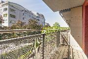 Pron�jem bytu 1+kk/balkon, 29/5 m2, ul. Pa��kova, Praha 9 � Vyso�any. 
