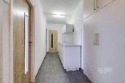 Pronjem bytu 2+1 s velkou terasou  50 m² + terasa 17 m², Starostranick, Praha 10  Stranice