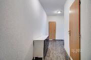 Pron�jem bytu 2+kk a lod�ie, 63 m2, ulice Kostomlatsk�, Praha 9 � Let�any.