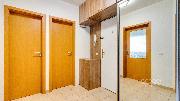 Pron�jem bytu 2+kk/B, 45 m2 + balkon 7 m2, ulice V Honech, Klecany. 
