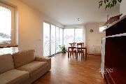 Pron�jem bytu 2+kk/B/G, 59 m2 + 7 m2 balkon, ulice Pod Nouzovem, Praha � Kbely. 