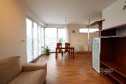 Pron�jem bytu 2+kk/B/G, 59 m2 + 7 m2 balkon, ulice Pod Nouzovem, Praha � Kbely. 