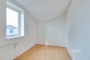 Pronjem bytu 2+kk/B/GS, 49 m2, ulice Velkooseck, Praha 9 - Vino.