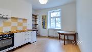 Pron�jem bytu 2+kk/S, 39 m2, ulice Horn�, Praha 4 - Nusle. 