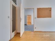 Pron�jem bytu 3+1 + hala + �atna + 2x koupelna (celkem 97 m²) na V�clavsk�m n�m�st�