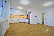 Pron�jem bytu 3+kk + komora + lod�ie, 76,1 m², sklep 3,2 m², ul. �eskoslovensk� arm�dy, Odolena Voda