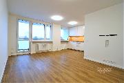 Pron�jem bytu 3+kk + komora + lod�ie, 76,1 m², sklep 3,2 m², ul. �eskoslovensk� arm�dy, Odolena Voda