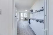 Pron�jem bytu 4+kk/L/komora, 65 m² + lod�ie 7 m², Praha 4 � Kr�, Hor��kova ulice.
