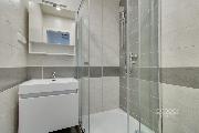 Pron�jem bytu 4+kk/L/komora, 65 m² + lod�ie 7 m², Praha 4 � Kr�, Hor��kova ulice.