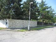 Pron�jem nebytov�ho prostoru - bytu,  20 m2, Praha 9 - Horn� Po�ernice.