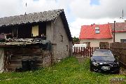 Dvougeneran nebo njemn rodinn domek s dvma bytovmi jednotkami v centru Lomnice nad Popelkou