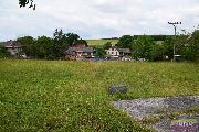 Pozemek vhodný k výstavbě RD v obci Doubravice u Dvora Králové