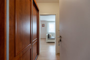 Pronjem zazen apartmn, Star Jin
