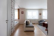 Pronjem zazen apartmn, Star Jin