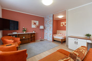 Pronjem zazen apartmn, Star Jin
