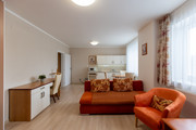 Pronjem zazen apartmn, Star Jin