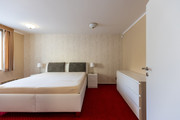 Pron�jem za��zen� apartm�n, Star� Ji��n