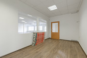 Pron�jem komer�n� prostory, Nov� Ji��n, Riegrova