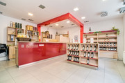 Hled�te ide�ln� m�sto pro sv� podnik�n�? Vyu�ijte prostor v centru Nov�ho Ji��na!
