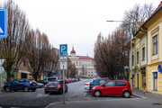 Hled�te ide�ln� m�sto pro sv� podnik�n�? Vyu�ijte prostor v centru Nov�ho Ji��na!