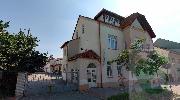 Pron�jem kancel��e 32m2, Pra�sk� ul. M�ln�k