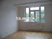 Prodej bytu 2+kk, P 5 - Sm�chov, ul. Plze�sk� u parku Klamovka (�. 15, 5. NP)